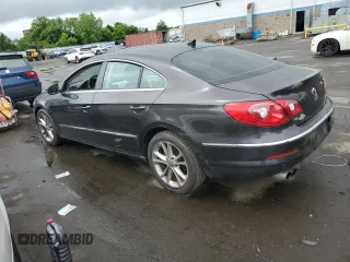 2010 Volkswagen CC Luxury z VIN WVWHL7AN7AE526188, wystawiony jako Copart lot #59014795 z przebiegiem 130 981 mil mil oraz Czysty tytuł • Clean title. Historia ofert i sprzedaży dostępna na DreamBid. Obrazek 2.