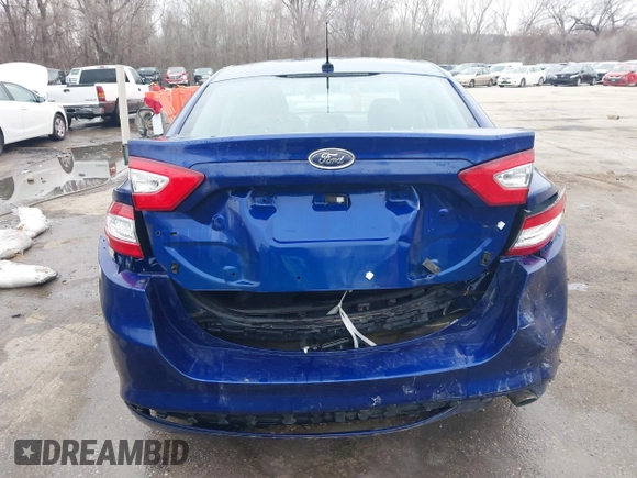 2014 Ford Fusion SE with VIN 3FA6P0H72ER375960, listed as a IAAI auction lot 41482806 with 175,255 mi miles. Bid and sale history available at carsss.com. Image 6.