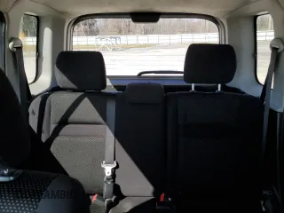 2005 Scion xB z VIN JTLKT324450196022, wystawiony jako Copart lot #52067615 z przebiegiem 150 840 mil mil oraz Szkody całkowita. Historia ofert i sprzedaży dostępna na DreamBid. Obrazek 10.