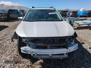 2024 Subaru Outback Touring with VIN 4S4BTAPCXR3257650, listed as a Copart auction lot 50429545 with 9,577 mi miles and Salvage title. Bid and sale history available at DreamBid. Image 5.