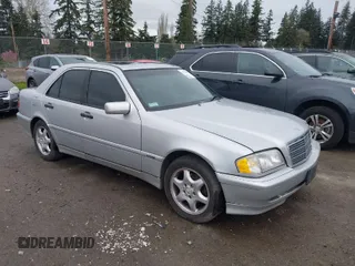 2000 Mercedes-Benz C 230 Kompressor with VIN WDBHA24G3YA833329, listed as a IAAI auction lot 41921683 with 109,436 mi miles and . Bid and sale history available at carsss.com. Image 1.