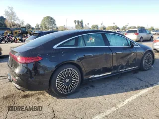 2022 Mercedes-Benz EQS with VIN W1KCG2DB1NA019311, listed as a Copart auction lot 46130214 with 25,000 mi miles. Bid and sale history available at carsss.com. Image 3.