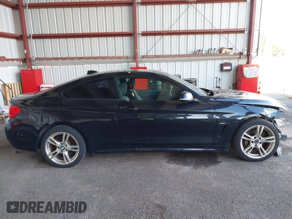 2015 BMW 4 Series 435i xDrive z VIN WBA3R5C54FK371292, wystawiony jako IAAI lot #41802908 z przebiegiem 105 737 mil mil oraz . Historia ofert i sprzedaży dostępna na DreamBid. Obrazek 14.