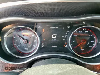 2015 Dodge Charger SXT with VIN 2C3CDXHG7FH721825, listed as a Copart auction lot 58076255 with 193,740 mi miles and Salvage title. Bid and sale history available at DreamBid. Image 9.