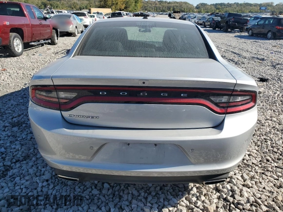 2020 Dodge Charger SXT with VIN 2C3CDXBG8LH189215, listed as a Copart auction lot 73760474 with 32,956 mi miles and Salvage Title. Bid and sale history available at carsss.com. Image 6.