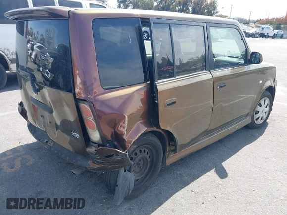 2006 Scion xB z VIN JTLKT334664123419, wystawiony jako IAAI lot #42293009 z przebiegiem 193 603 mil mil oraz . Historia ofert i sprzedaży dostępna na DreamBid. Obrazek 4.