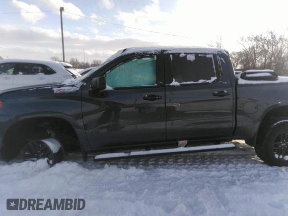 2020 Chevrolet Silverado 1500 LT Trail Boss with VIN 1GCPYFED9LZ147231, listed as a IAAI auction lot 41575194 with 90,371 mi miles. Bid and sale history available at carsss.com. Image 13.