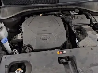 2020 Kia Sorento LX with VIN 5XYPG4A5XLG622129, listed as a Copart auction lot 80520145 with 101,822 mi miles and Clean title. Bid and sale history available at DreamBid. Image 15.