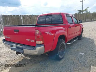 2006 Toyota Tacoma PreRunner z VIN 5TEJU62N26Z220964, wystawiony jako IAAI lot #42234492 z przebiegiem 224 659 mil mil oraz . Historia ofert i sprzedaży dostępna na DreamBid. Obrazek 4.