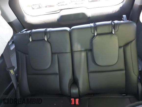 2024 Ford Explorer XLT с VIN 1FMSK7DH7RGA54617, выставлен на аукционе IAAI как лот 42208093 с пробегом Не указан миль и . История ставок и продаж доступна на DreamBid. Изображение 18.