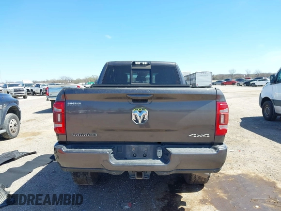 2019 Ram 2500 Laramie with VIN 3C6UR5FL7KG521132, listed as a IAAI auction lot 41806360 with 140,196 mi miles and . Bid and sale history available at DreamBid. Image 16.