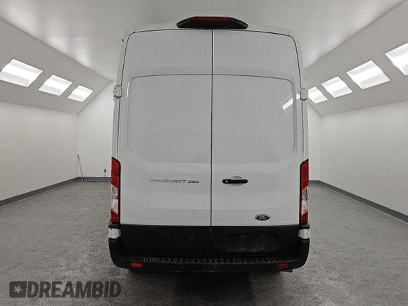 2023 Ford Transit Cargo z VIN 1FTBR1X8XPKB01724, wystawiony jako Copart lot #43828525 z przebiegiem 39 657 mil mil oraz Czysty tytuł • Clean title. Historia ofert i sprzedaży dostępna na DreamBid. Obrazek 6.