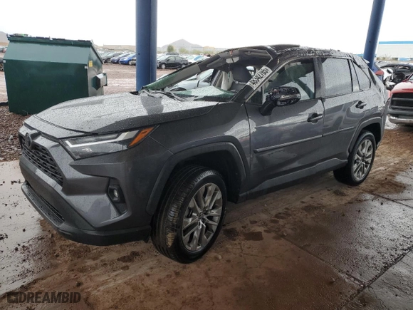 2022 Toyota RAV4 XLE Premium with VIN 2T3C1RFV5NC192232, listed as a Copart auction lot 48342765 with 70,684 mi miles and Salvage Title. Bid and sale history available at carsss.com. Image 1.