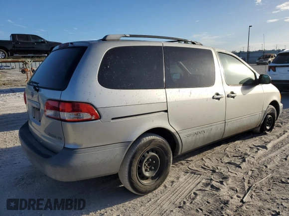 2002 Toyota Sienna CE with VIN 4T3ZF19C92U421626, listed as a Copart auction lot 80562414 with 198,305 mi miles and Non Repairable. Bid and sale history available at carsss.com. Image 3.