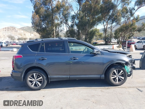2017 Toyota RAV4 XLE with VIN JTMWFREVXHD097486, listed as a IAAI auction lot 41850305 with 40,270 mi miles. Bid and sale history available at carsss.com. Image 13.