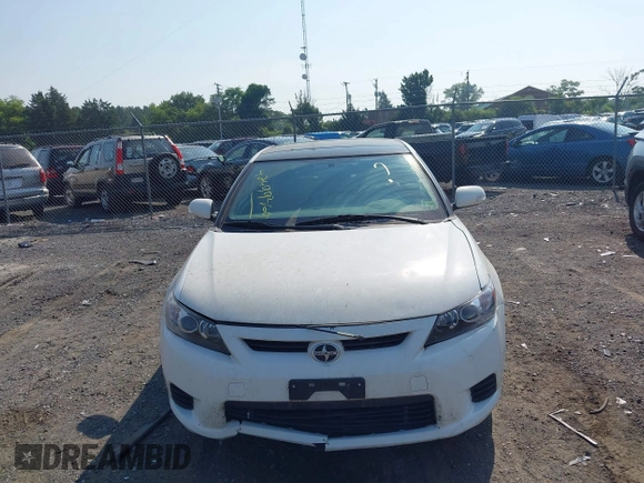 2011 Scion tC z VIN JTKJF5C74B3017306, wystawiony jako IAAI lot #42499369 z przebiegiem 290 429 mil mil oraz . Historia ofert i sprzedaży dostępna na DreamBid. Obrazek 6.