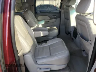 2008 Chevrolet Suburban Commercial with VIN 1GNFK16398J218883, listed as a Copart auction lot 84930504 with 263,984 mi miles and Salvage Title. Bid and sale history available at carsss.com. Image 12.