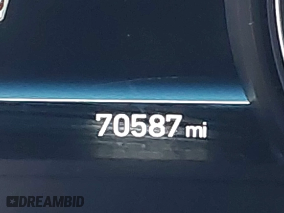 2019 Genesis G70 2.0T Sport with VIN KMTG24LA4KU016333, listed as a IAAI auction lot 41536018 with 70,587 mi miles. Bid and sale history available at carsss.com. Image 16.