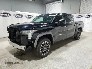 2022 Toyota Tundra Limited z VIN 5TFJA5DB1NX007550, wystawiony jako Copart lot #48113095 z przebiegiem 29 444 mil mil oraz Czysty tytuł • Clean title. Historia ofert i sprzedaży dostępna na DreamBid. Obrazek 1.