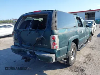 2002 Chevrolet Suburban LT with VIN 3GNFK16Z32G322198, listed as a IAAI auction lot 41524666 with Not provided miles and . Bid and sale history available at DreamBid. Image 13.