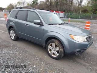 2010 Subaru Forester 2.5X Limited with VIN JF2SH6DC6AH805661, listed as a IAAI auction lot 41986033 with 179,090 mi miles. Bid and sale history available at carsss.com. Image 1.