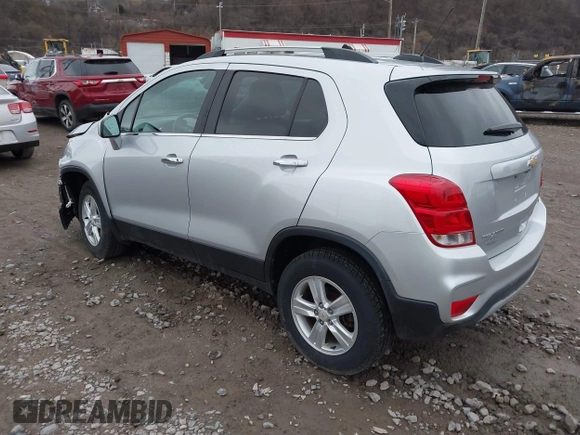 2017 Chevrolet Trax LT with VIN KL7CJPSB6HB133666, listed as a IAAI auction lot 41812766 with 80,376 mi miles. Bid and sale history available at carsss.com. Image 3.