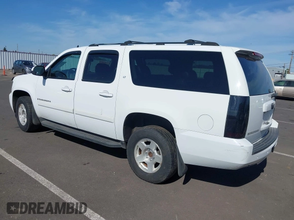 2007 Chevrolet Suburban LT with VIN 1GNFK16357J184567, listed as a IAAI auction lot 41811824 with 233,405 mi miles and . Bid and sale history available at DreamBid. Image 3.
