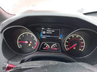 2015 Ford Focus ST with VIN 1FADP3L93FL224661, listed as a IAAI auction lot 41169980 with 113,283 mi miles. Bid and sale history available at carsss.com. Image 7.