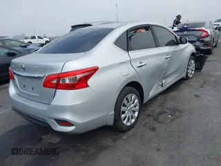 2017 Nissan Sentra SV z VIN 3N1AB7APXHY333457, wystawiony jako IAAI lot #41241645 z przebiegiem Nie podano mil oraz . Historia ofert i sprzedaży dostępna na DreamBid. Obrazek 4.