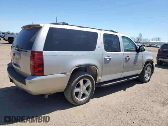 2007 Chevrolet Suburban LTZ с VIN 3GNFK16367G101178, выставлен на аукционе Copart как лот 56466375 с пробегом Не указан миль и Чистый • Clean title. История ставок и продаж доступна на DreamBid. Изображение 3.