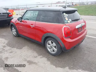 2015 MINI Hardtop with VIN WMWXM5C57F3A57729, listed as a IAAI auction lot 41924772 with 123,040 mi miles and . Bid and sale history available at DreamBid. Image 3.