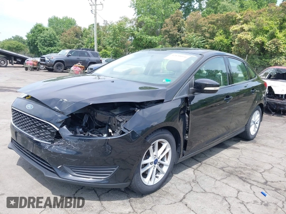2018 Ford Focus SE with VIN 1FADP3F2XJL254280, listed as a IAAI auction lot 42138056 with 109,667 mi miles and . Bid and sale history available at carsss.com. Image 2.