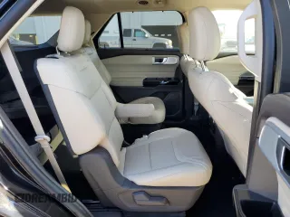 2021 Ford Explorer Platinum с VIN 1FM5K8HC7MGA55826, выставлен на аукционе Copart как лот 52320005 с пробегом 106 117 миль миль и Списание • Salvage title. История ставок и продаж доступна на DreamBid. Изображение 11.