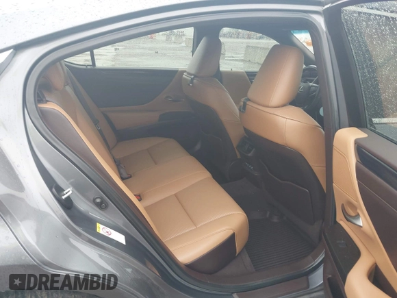 2019 Lexus ES 350 z VIN 58ABZ1B14KU035778, wystawiony jako IAAI lot #41959262 z przebiegiem 36 873 mil mil oraz . Historia ofert i sprzedaży dostępna na DreamBid. Obrazek 8.