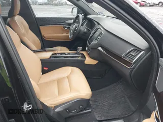 2019 Volvo XC90 Momentum z VIN YV4A22PK3K1470213, wystawiony jako IAAI lot #42025975 z przebiegiem 66 210 mil mil oraz . Historia ofert i sprzedaży dostępna na DreamBid. Obrazek 5.