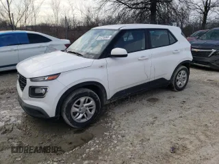 2021 Hyundai Venue SE z VIN KMHRB8A39MU105994, wystawiony jako Copart lot #47218365 z przebiegiem 45 861 mil mil oraz Szkoda całkowita • Salvage title. Historia ofert i sprzedaży dostępna na DreamBid. Obrazek 1.