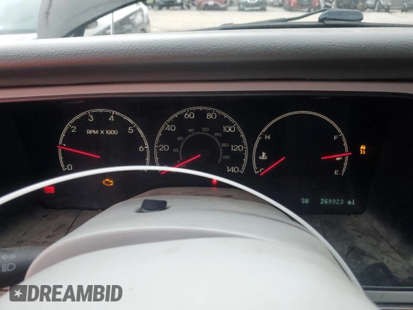 2004 Lincoln Navigator Luxury with VIN 5LMFU28R24LJ15449, listed as a Copart auction lot 44177095 with 269,923 mi miles and Salvage title. Bid and sale history available at DreamBid. Image 9.