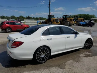 2017 Mercedes-Benz E 300 Luxury with VIN WDDZF4JB3HA074523, listed as a Copart auction lot 52314735 with 130,619 mi miles and Salvage Title. Bid and sale history available at DreamBid. Image 3.