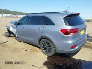 2020 Kia Sorento LX with VIN 5XYPGDA5XLG672013, listed as a IAAI auction lot 42185299 with 78,681 mi miles and . Bid and sale history available at carsss.com. Image 3.