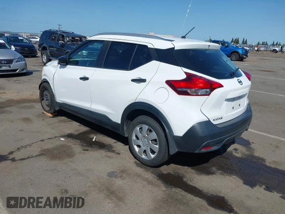 2019 Nissan Kicks S with VIN 3N1CP5CU8KL491396, listed as a IAAI auction lot 41986602 with 101,389 mi miles and . Bid and sale history available at carsss.com. Image 3.