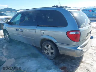 2006 Dodge Grand Caravan SXT with VIN 2D4GP44L86R600904, listed as a IAAI auction lot 41645249 with 153,192 mi miles. Bid and sale history available at carsss.com. Image 3.