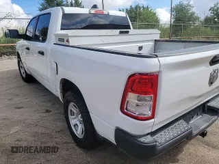 2022 Ram 1500 Tradesman с VIN 1C6SRFGT2NN433449, выставлен на аукционе IAAI как лот 42600128 с пробегом 91 606 миль миль и . История ставок и продаж доступна на DreamBid. Изображение 16.