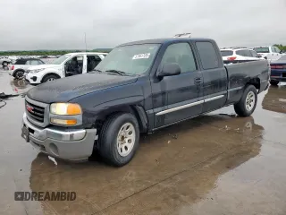 2006 GMC Sierra 1500 SLE z VIN 1GTEC19V56Z295053, wystawiony jako Copart lot #51961705 z przebiegiem 246 294 mil mil oraz Szkoda całkowita • Salvage title. Historia ofert i sprzedaży dostępna na DreamBid. Obrazek 1.