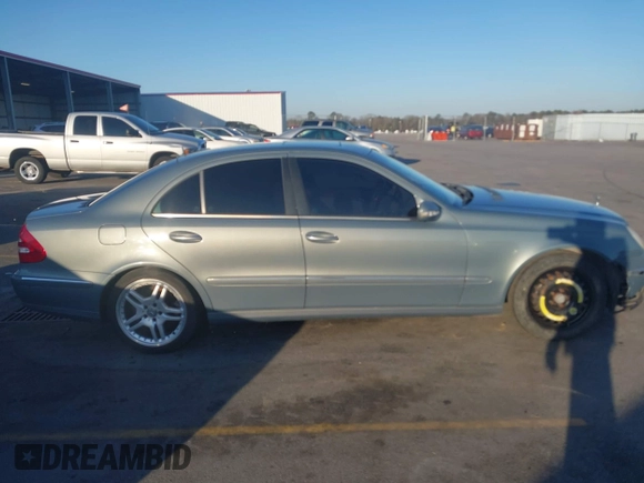 2004 Mercedes-Benz E 320 with VIN WDBUF65J14A406498, listed as a IAAI auction lot 41770209 with 218,514 mi miles and . Bid and sale history available at carsss.com. Image 13.