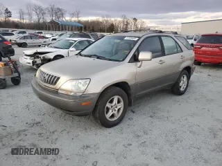 2002 Lexus RX 300 with VIN JTJHF10U520263577, listed as a Copart auction lot 41399495 with 180,833 mi miles and Clean Title. Bid and sale history available at carsss.com. Image 1.