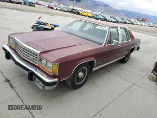 1984 Ford Crown Victoria z VIN 2FABP43F2EX180771, wystawiony jako Copart lot #77480574 z przebiegiem 71 956 mil mil oraz Tytuł czysty. Historia ofert i sprzedaży dostępna na DreamBid. Obrazek 1.