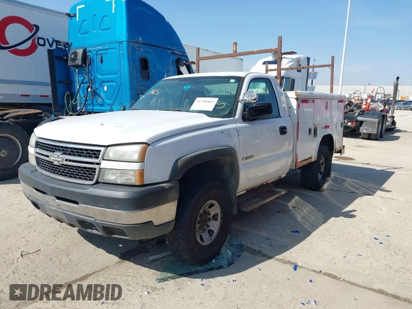 2007 Chevrolet Silverado 1500 with VIN 1GBHC34UX7E160025, listed as a IAAI auction lot 41748465 with 182,399 mi miles and . Bid and sale history available at DreamBid. Image 22.