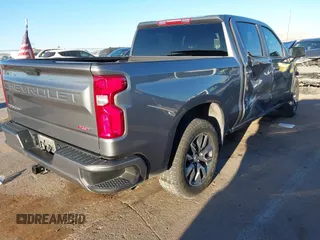 2021 Chevrolet Silverado 1500 RST with VIN 3GCPWDEDXMG200255, listed as a IAAI auction lot 41658326 with 61,061 mi miles. Bid and sale history available at carsss.com. Image 4.