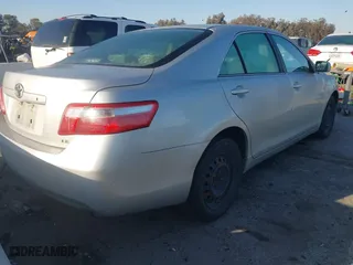 2007 Toyota Camry CE with VIN 4T1BE46K07U089125, listed as a IAAI auction lot 41622654 with 188,300 mi miles. Bid and sale history available at carsss.com. Image 4.