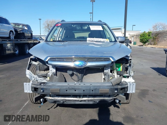 2018 Subaru Forester Limited with VIN JF2SJARC4JH435231, listed as a IAAI auction lot 42011028 with 51,901 mi miles. Bid and sale history available at carsss.com. Image 13.